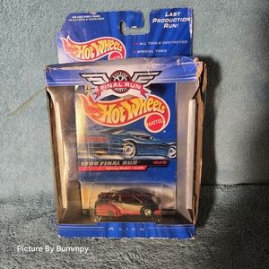 Sealed Hot Wheels 1999 Final Run "Alien" die-cast car.